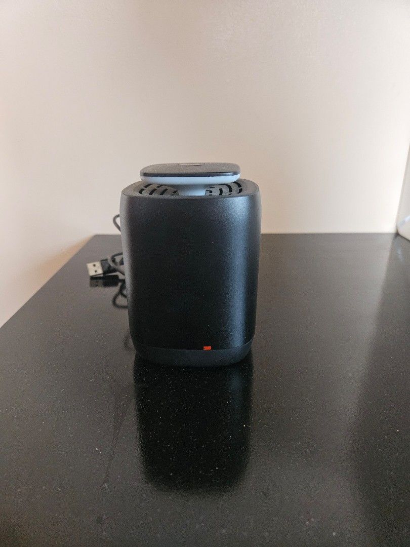 Huawei Bluetooth Speaker (Category: Soundbars, Speakers & Amplifiers) located in Las Pinas. Submitted by bellaprima888 (Listing ID 1290634953, Image 1). Description: Huawei Bluetooth Speaker Used a few times Model: HW2020.
