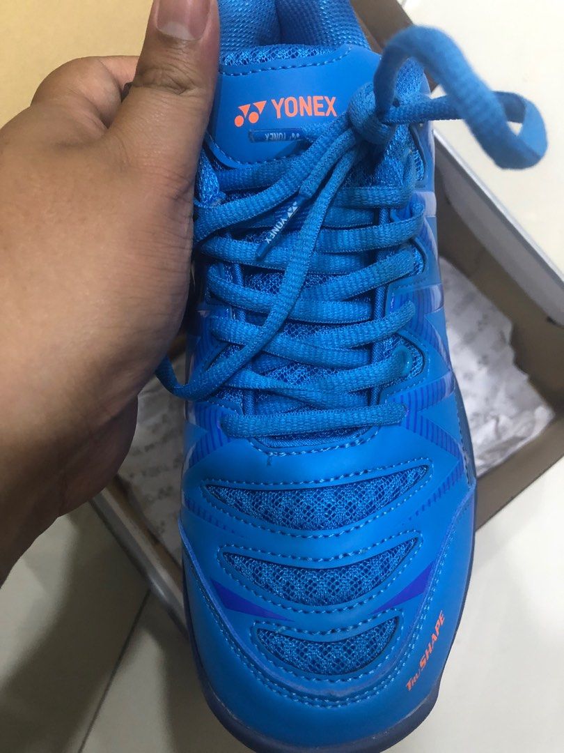 kasut badminton nike