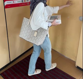 (Category: ) located in . Submitted by mazmz (Listing ID 1276315271, Image 1). Description: .