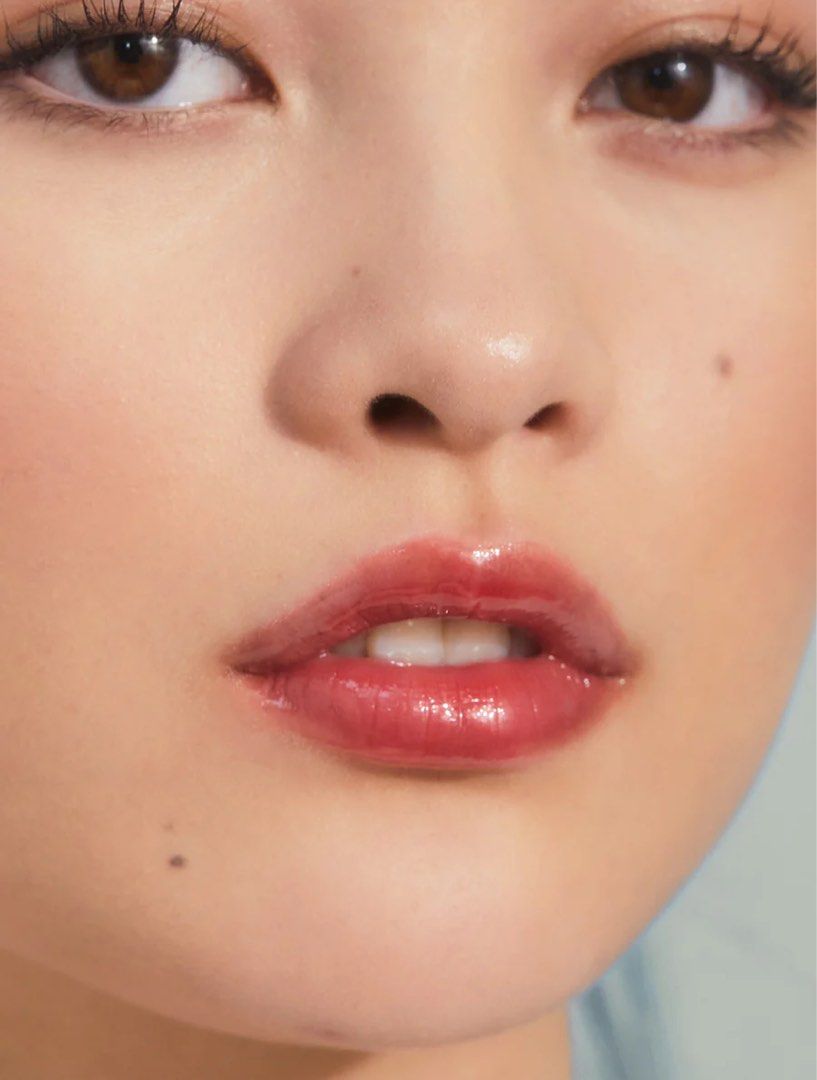 Lanolips Fruity Jellybalm Strawberry Lipgloss (Category: Makeup) located in Davao. Submitted by misisnijungkook (Listing ID 1290716713, Image 2). Description: BNEW PURCHASED IN AUS Soft. Shiny. Bouncy. Balmy! For those who love a little tint, our best-selling 101 Fruities just got better. In the perfect mashup of fan favorites, we’ve taken our 101 Strawberry Fruity and added a transparent fruity tint. Shipping: J&T only SHIPPING FEE TO BE SHOULDE