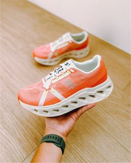 (Category: ) located in . Submitted by solesneaky (Listing ID 1290671472, Image 1). Description: .