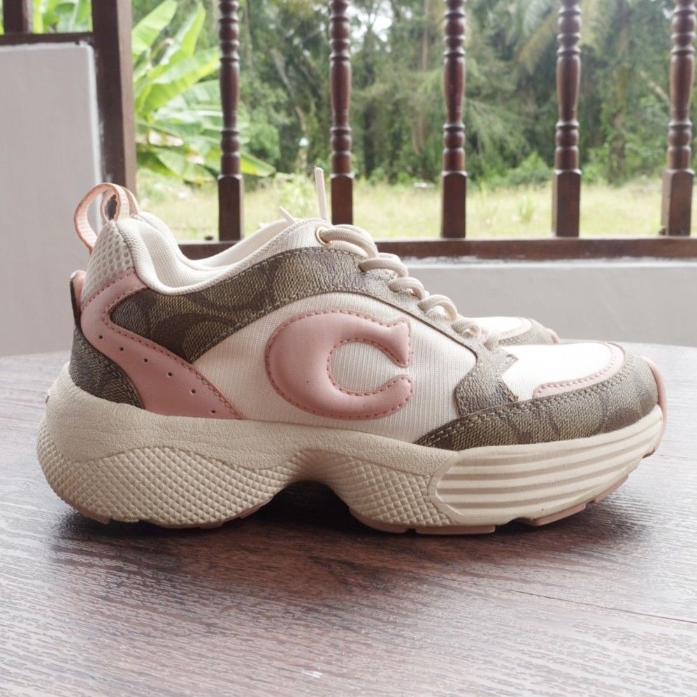 Coach hot sale running shoes
