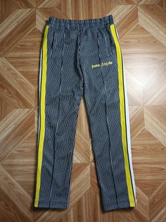 (Category: ) located in . Submitted by Thrift2Money (Listing ID 1290787984, Image 1). Description: .