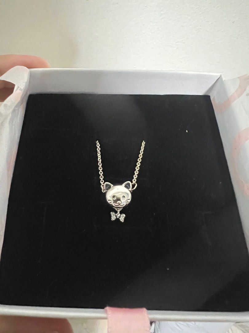 Pandora shop cat necklace