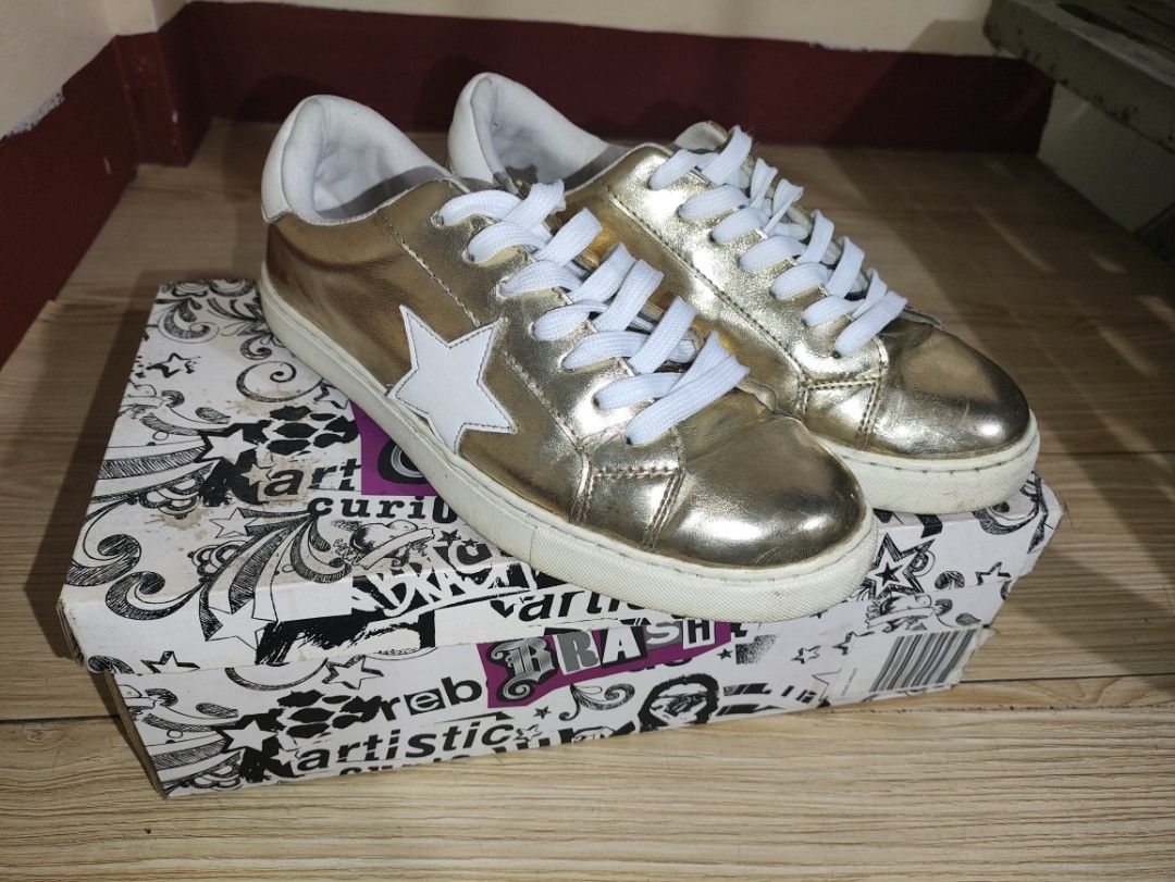 PRELOVED Brash Shoes Payless Sneakers Gold