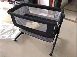 Ford baby hotsell crib for sale