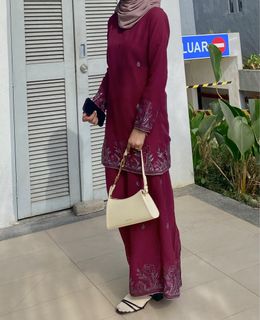 (Category: ) located in . Submitted by afrinaamn (Listing ID 1290764806, Image 1). Description: .