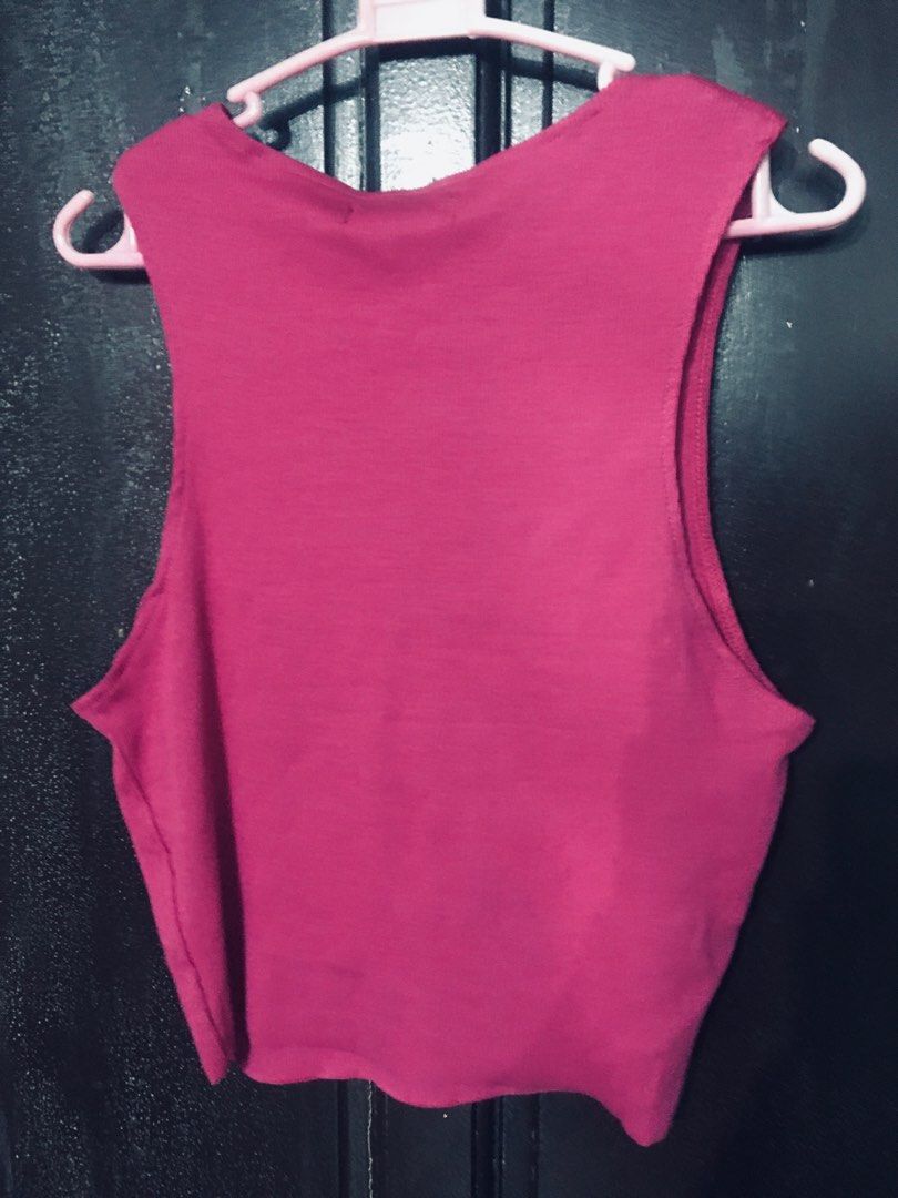 Pull & Bear brand preloved rib knit tank top size Small (Category: Sleeveless) located in Mandaue City. Submitted by pinkbarbiethriftshop (Listing ID 1289589115, Image 3). Description: The white spots are from the mirror..
