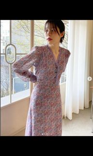 (Category: ) located in . Submitted by clearmycloset79 (Listing ID 1290775195, Image 1). Description: .