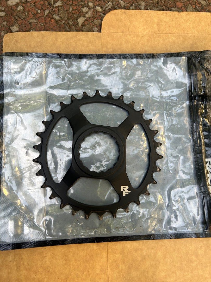 Raceface Cinch Chainrings (Category: Bicycles) located in Iloilo. Submitted by solesbikesandcoolstuff (Listing ID 1290633822, Image 2). Description: BIKE PARTS: Raceface Cinch Chainrings 32T (brand new) and 30T (lightly used) round, steel Php: 1,000 each Last price posted and no haggling Payment FIRST via Gcash or BDO Preferred Shipper: LBC .
