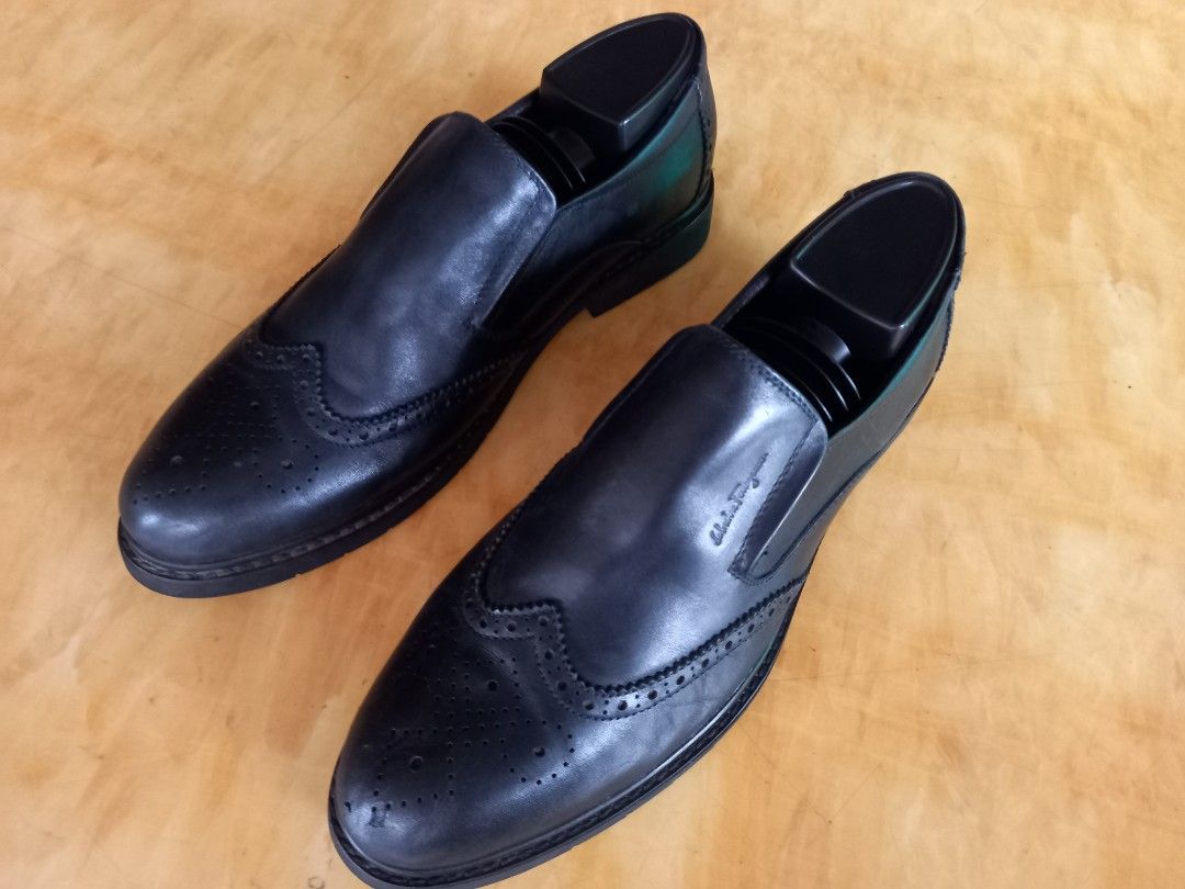Salvatore ferragamo wingtip online