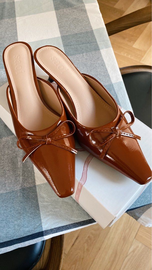 Bruno magli top praline