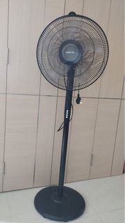 (Category: ) located in . Submitted by vineet9562 (Listing ID 1290643137, Image 1). Description: .