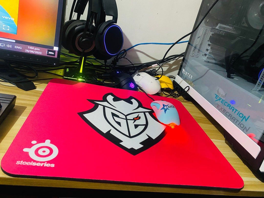 STEELSERIES QCK HEAVY XXL (Category: Mouse & Mousepads) located in Caloocan City. Submitted by lordjeff (Listing ID 1290804026, Image 2). Description: FOR SALE STEELSERIES QCK HEAVY MOUSE PAD PM ME FOR MORE DESIGN WE ALSO HAVE STEELSERIES MOUSE,BAG,EARPHONE,HEADSET 📍CALOOCAN SOUTH 🛵LALAMOVE or LBC .