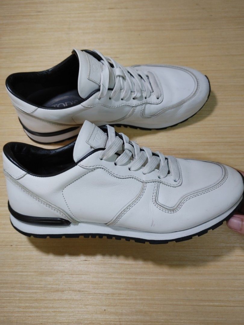Tods Sneakers size 8US men (Category: Sneakers) located in Valenzuela. Submitted by _myperfectstuff (Listing ID 1290763756, Image 1). Description: fit for Size 8us men all in good Condition.