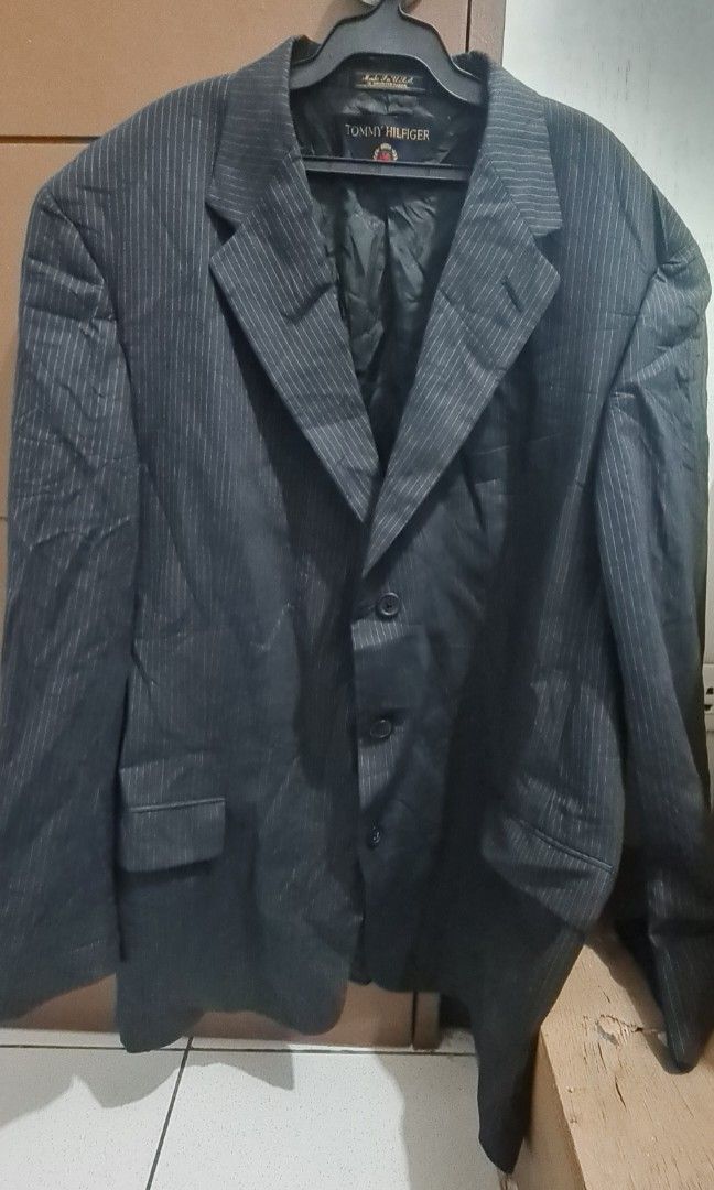 Dillards tommy hilfiger men's top