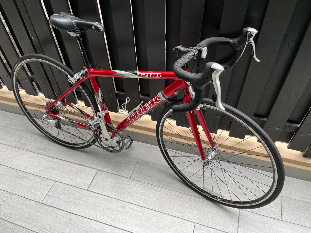 Trek 1200 alpha series road 2025 bike