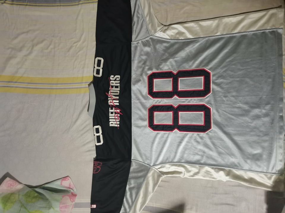 Vintage jersey ruff rider (Category: Tshirts & Polo Shirts ) located in Taguig. Submitted by amam_aroc03 (Listing ID 1290686240, Image 3). Description: 📍📌📌📌 first photo for reference only Eto legit na vintage My son bought this in Japan XXL Personal preloved po ito Kya no low baller please need for my meds pwede tumawad but not to much madali akong kausap NOT FADED THE COLOR DUE TO LIGHTNING 📌 COD VIA LALAMOVE/GRAB COURIER SHOPPEE CHECK OUT 
