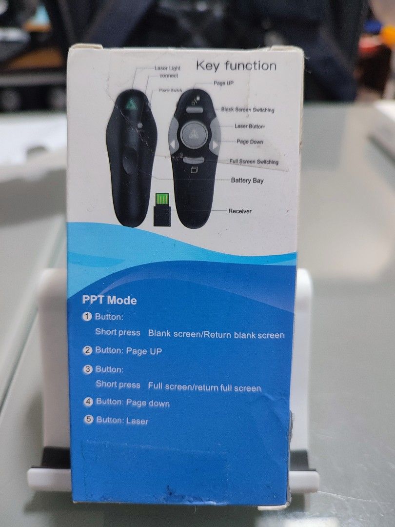 Wireless presenter (Category: Other Accessories) located in Singapore. Submitted by 009rainbow (Listing ID 1290726008, Image 2). Description: Brand new still in box. collect at yishun.