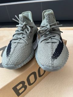 Adidas yeezy 350 sales black hong kong