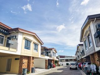3BR Townhouse For Rent in Woodsville Residences, Merville, Paranaque