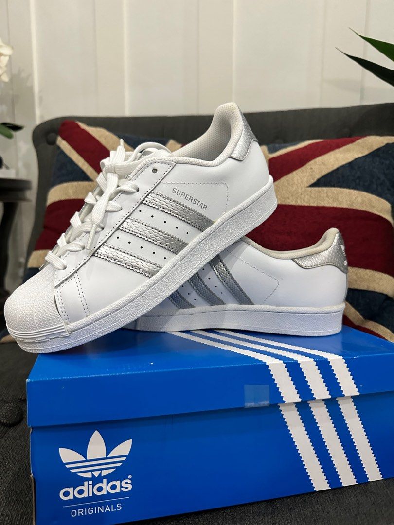 adidas gazelle silver green womens White adidas Originals Superstar II main image 0