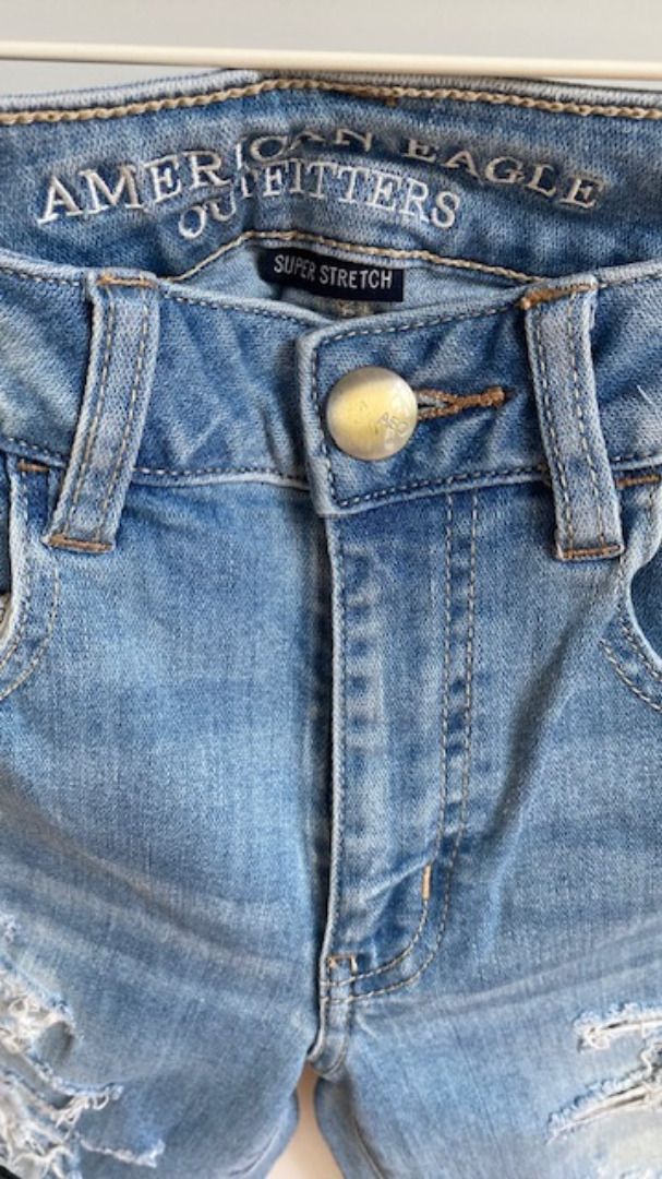 AMERICAN EAGLE OUTFITTERS super stretch hi rise jegging jeans