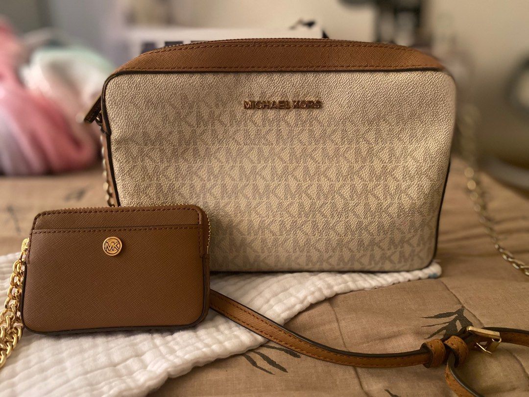 Bundle sale Michael Kors chain coin purse wallet Michael kors