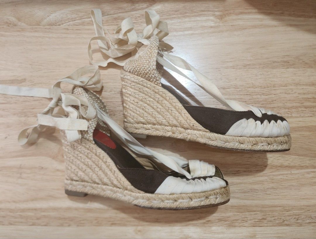 Christian Louboutin Wedges (Category: Wedges) located in Manila. Submitted by findsbycinds (Listing ID 1291141252, Image 2). Description: Fits a size 7 to 8. Used with care. Flaws: discoloration in the strings. No inclusions. Price is negotiable. Free shipping within Metro Manila..