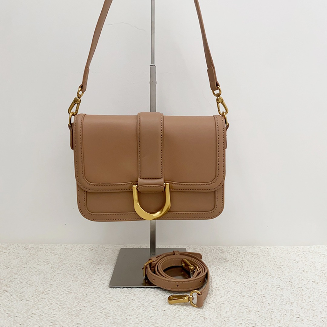 Cnk crossbody bag clearance