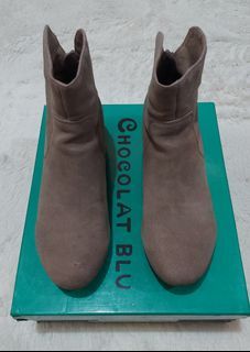 Chocolat Blu Wedge Boots