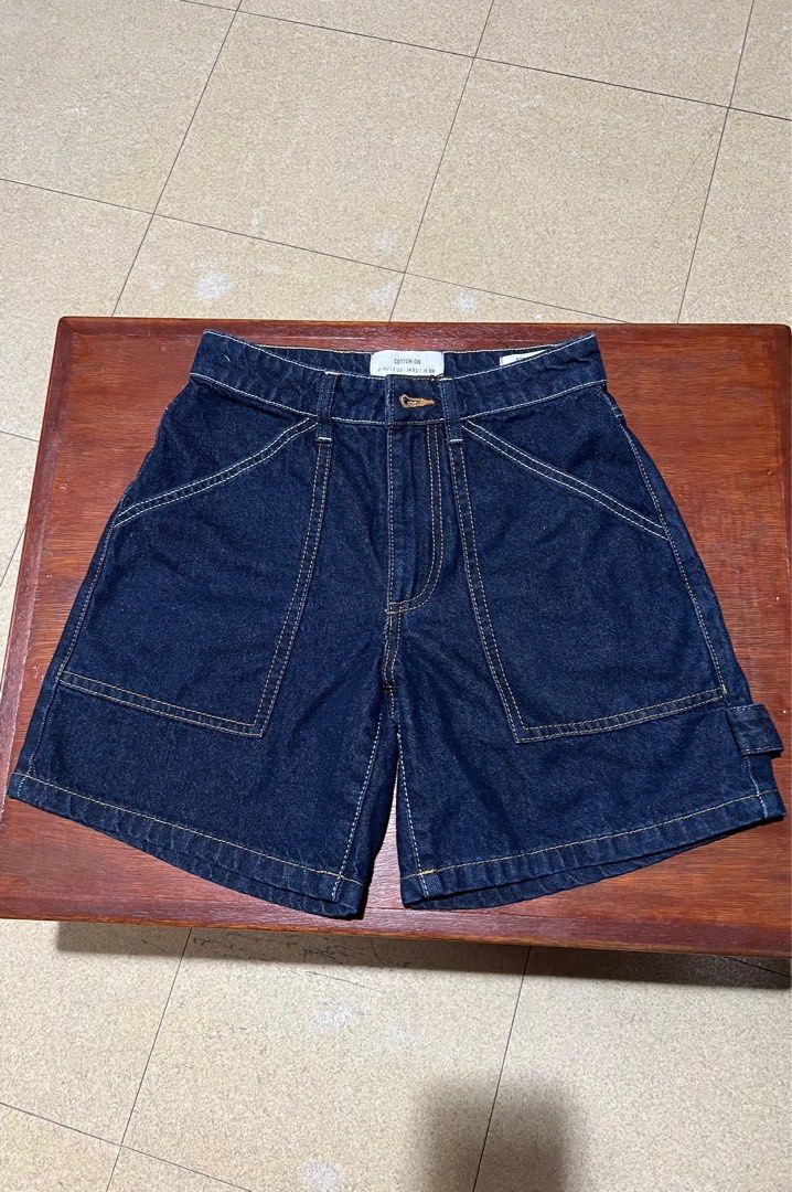 Cotton On A-line Contrast Stitch Denim Shorts (Category: Shorts) located in Quezon City. Submitted by jamiiiest (Listing ID 1293994607, Image 2). Description: • Brand new with tag • Never used • Fits 25-26” • Dark denim • No flaws 💯 •RFS: Doesn’t fit me anymore; Decluttering.