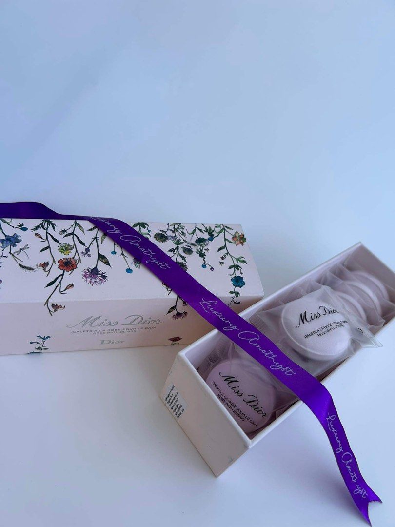 Dior Rose Bathbomb (Category: Bath) located in Quezon City. Submitted by luxuryamethystph (Listing ID 1293997187, Image 1). Description: dior rose bath bombs .