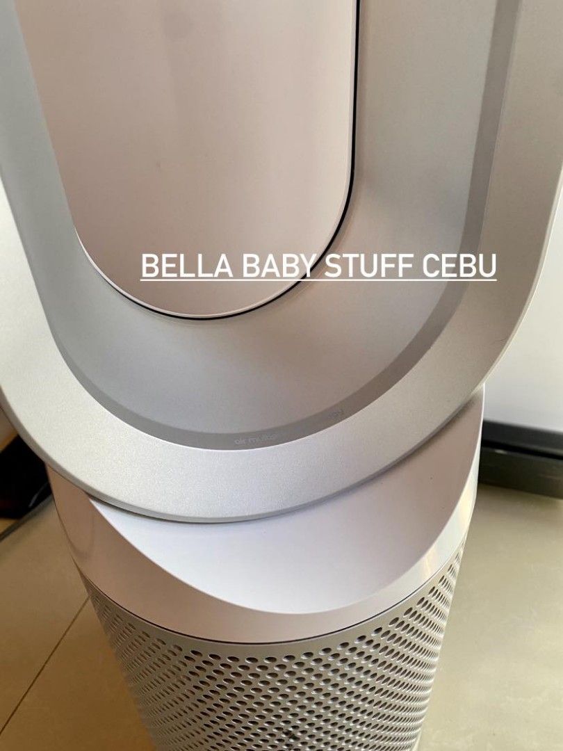 Dyson Pure Cool Link tower TP02 purifier fan (White/Silver) (Category: Air Purifiers & Dehumidifiers) located in Cebu City. Submitted by bellababystuffcebu (Listing ID 1294060002, Image 2). Description: Dyson Pure Cool Link tower TP02 purifier fan (White/Silver) Preloved in very good working condition 220volts Please see video for reference https://fb.watch/qV0UmcYzuX/? Intelligently purifies and cools you Circulates purified air throughout the w