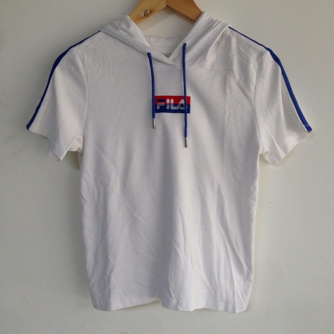 Fila Shortsleeve Hoodie (Category: Shirts) located in San Fernando. Submitted by hellokteesph (Listing ID 1294002885, Image 1). Description: 150 lp + sf Fila small on tag 10/10 condition direct jnt payment via gcash.