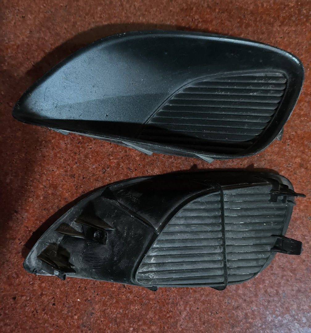Fog Lamp Cover Toyota Vios (Category: Body Parts and Accessories) located in Pateros City. Submitted by von282 (Listing ID 1294049689, Image 2). Description: Fog Lamp Cover/Fog lamp slot cover From:Toyota vios 2010 1.3E Batman RFS: Declutter.