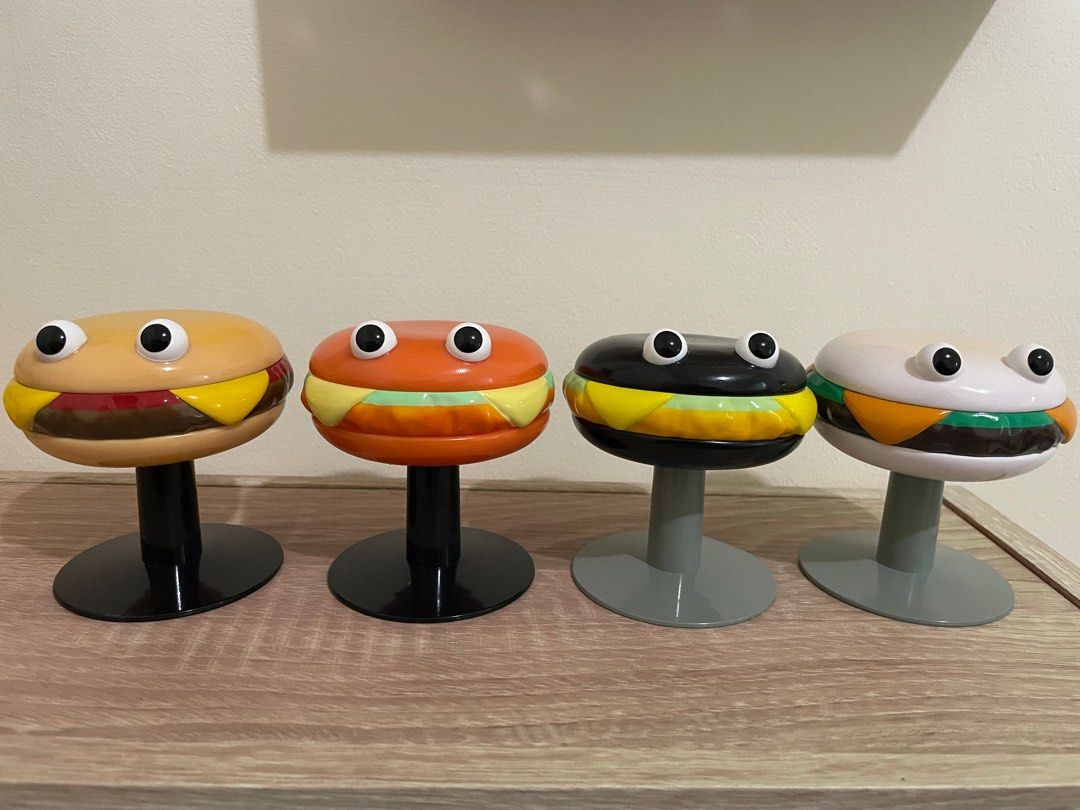 袋のみ未開封☆Happi Class Burger Chair 3点セット Happi class Bur Chair第一代漢堡椅確認款, 書籍、休閒與玩具
