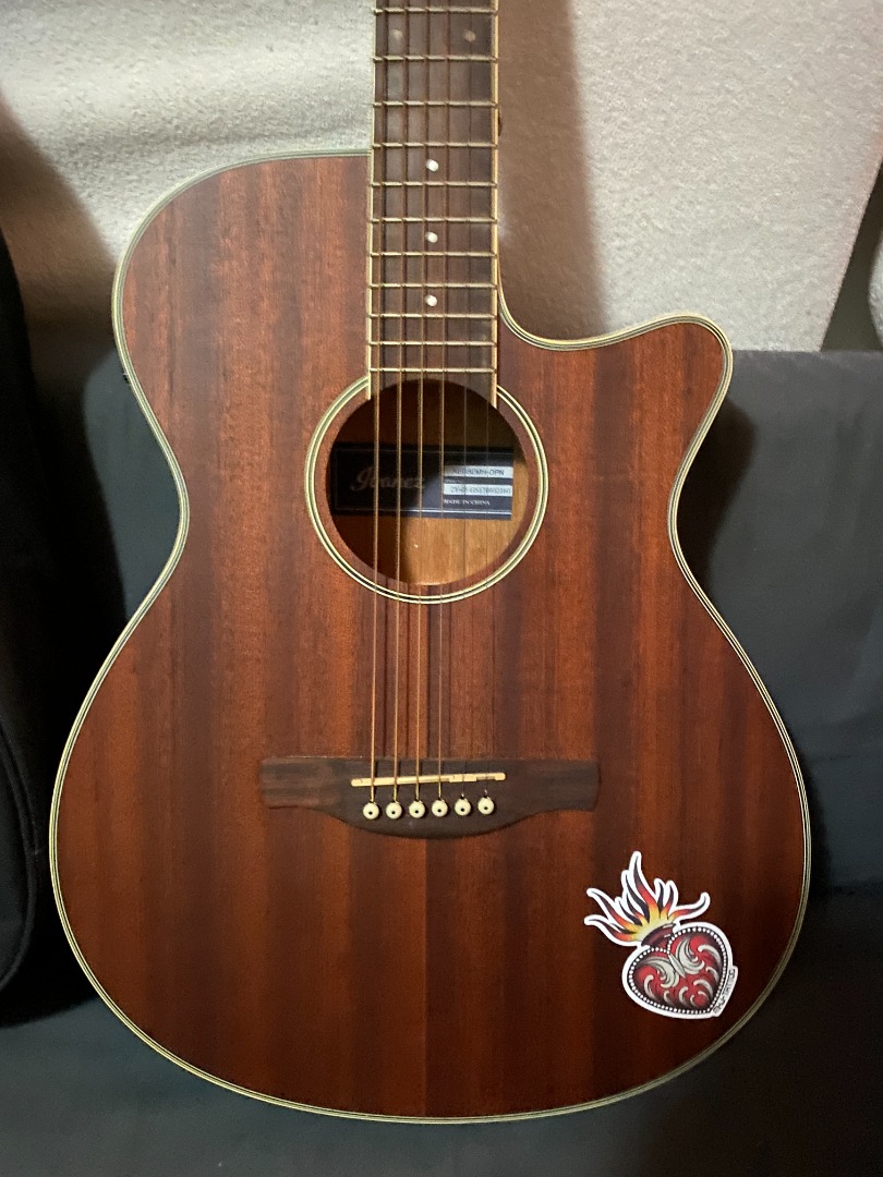 Ibanez aeg8emh 2025