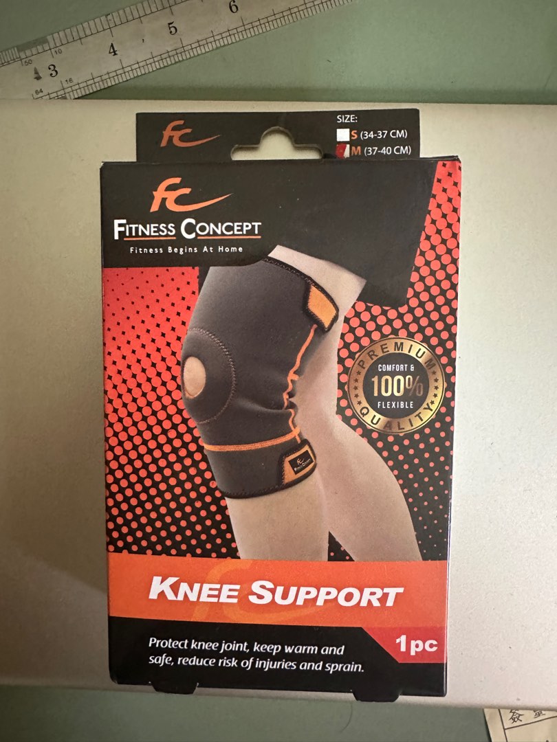Knee support (Fitness Concept), Sports Equipment, Exercise & Fitness,  Toning & Stretching Accessories on Carousell