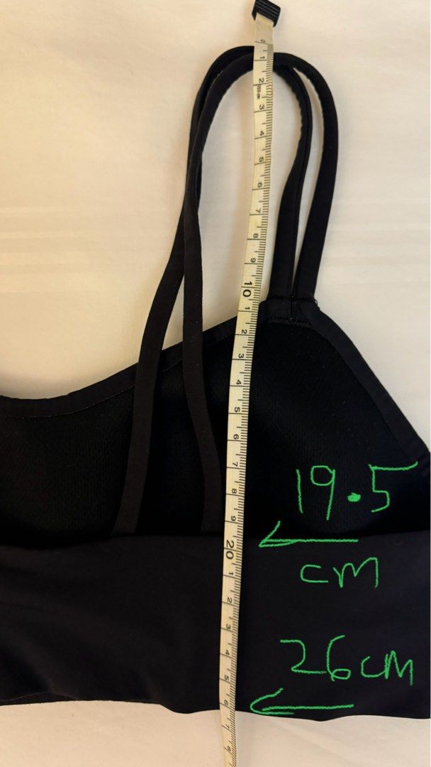 Lululemon Like a Cloud Bra Black Size 6, Women's Fashion