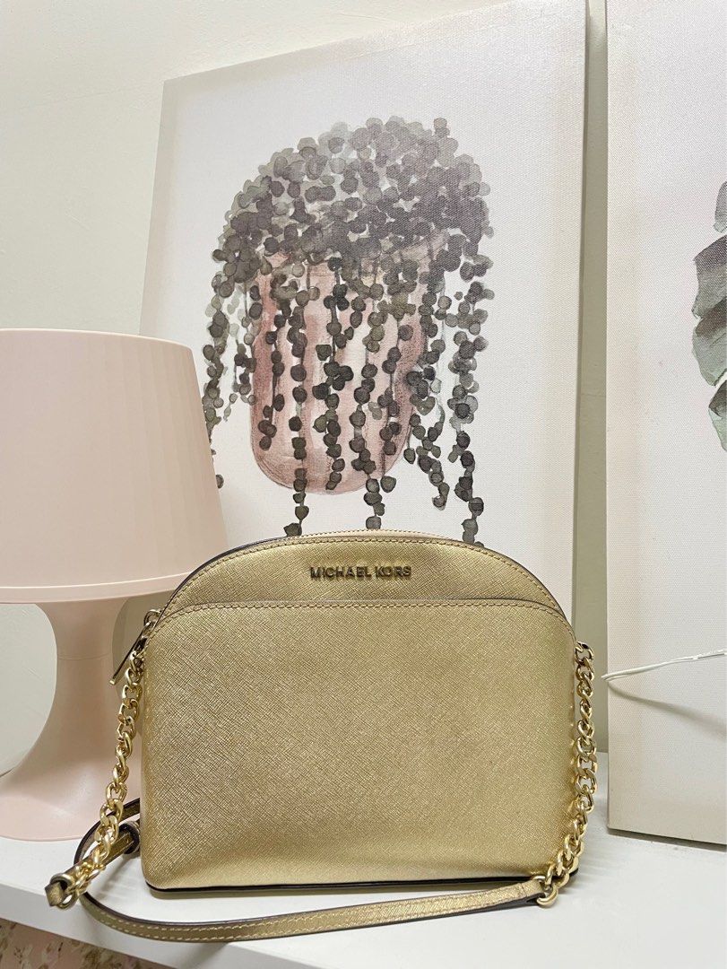 Mk emmy deals crossbody