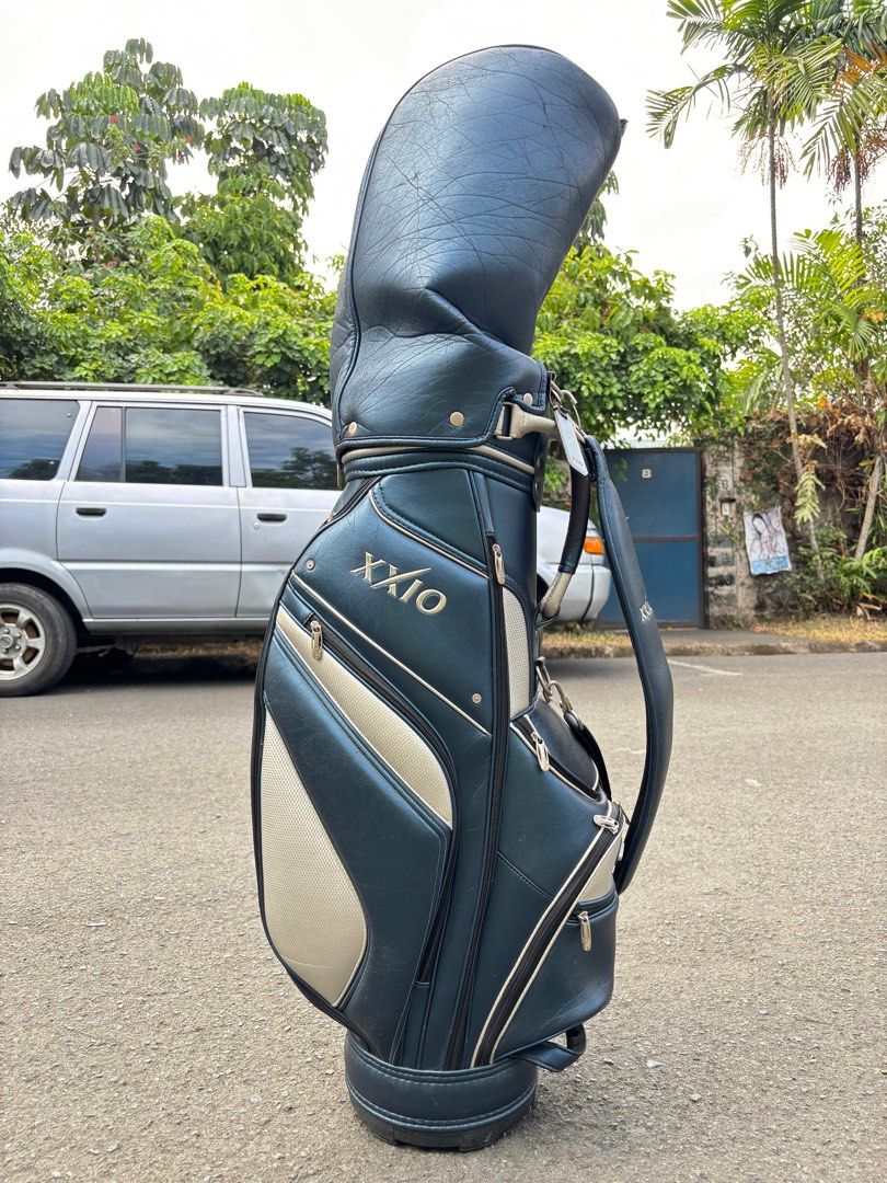 Mizuno Golf Set with XXIO Bag (Category: Golf) located in Manila. Submitted by eclipse58 (Listing ID 1294056859, Image 2). Description: COMPLETE Mizuno Masters Golf Set ✅️ 3-9 Irons, Sand Wedge , Fairway Wedge & Pitching Wedge ✅️ Tourstage X-Drive Driver, 6 & 7 Woods ✅️ Arrowtube Putter & XXIO Golf Bag ✅️ Original Mizuno Graphite Shaft & Grips ✅️ Very good condition & NO ISSUES Selling Price: 9,500 Location: Quezon City.