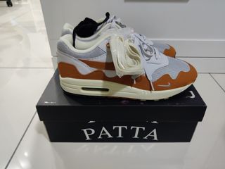 (Category: ) located in . Submitted by sneakerkaki (Listing ID 1294061456, Image 1). Description: .