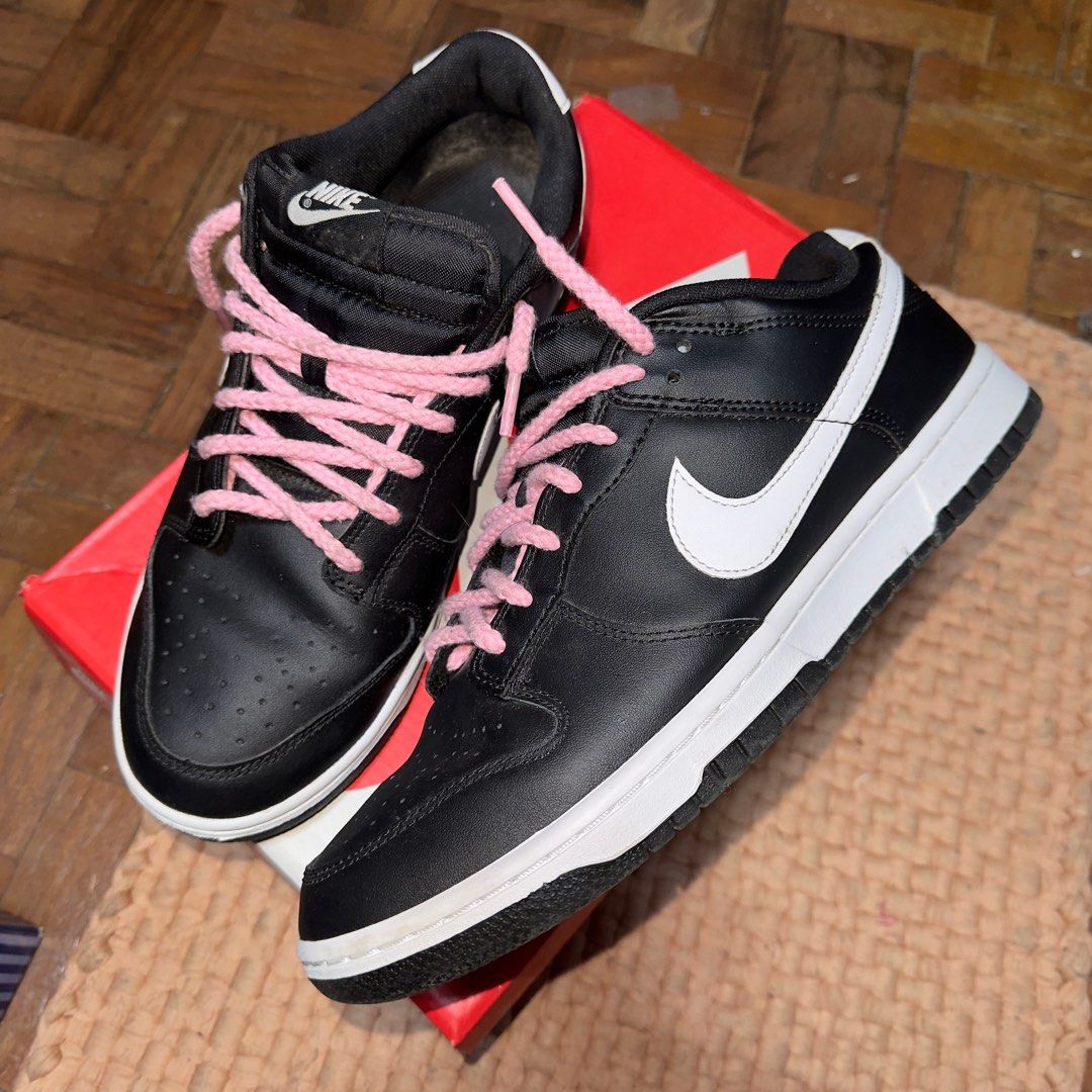 NIKE DUNK LOW BLACK REVERSE PANDA SIZE 11 (Category: Sneakers) located in Cainta. Submitted by hyperepubliqph (Listing ID 1294037325, Image 2). Description: LEGIT NIKE DUNKS USED PAIR ACTUAL POSTED SIZE 11 .