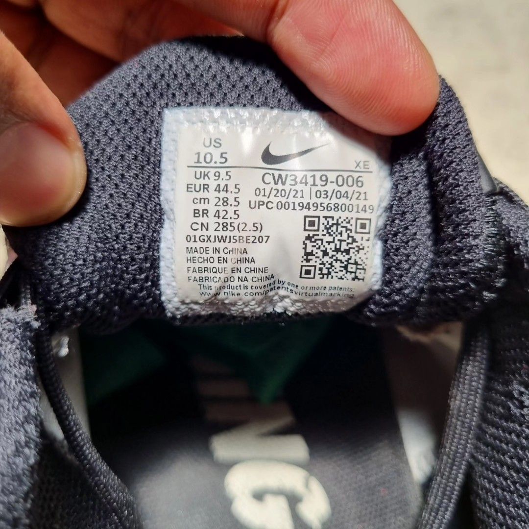 Nike Zoom Winflo 8, Fesyen Pria, Sepatu , Sneakers di Carousell