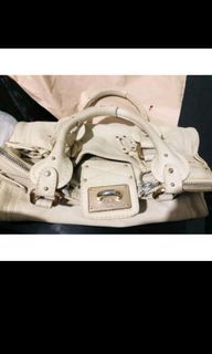 Preloved Chloe Paddington Handbag Offwhite color