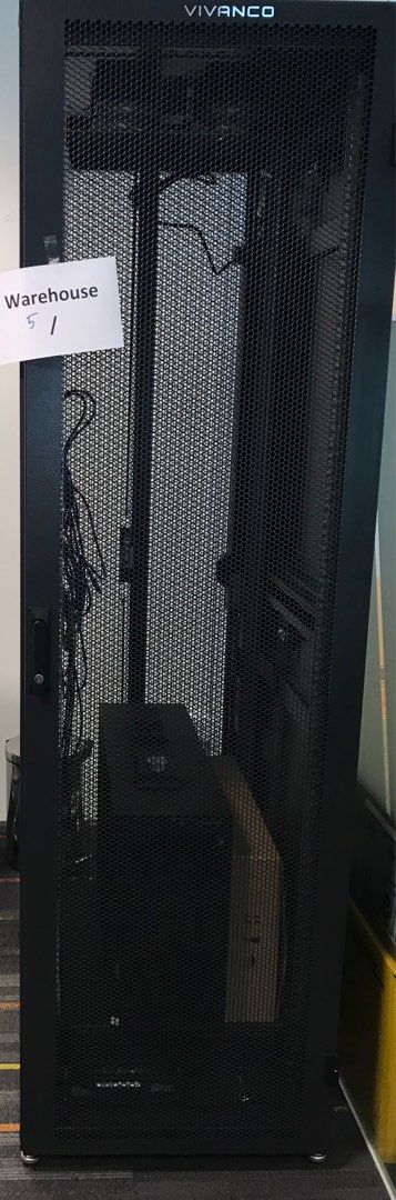 Server rack (Category: Other Accessories) located in Singapore. Submitted by pa55992 (Listing ID 1293973026, Image 2). Description: Last until Mar 27 $180 Self collect.