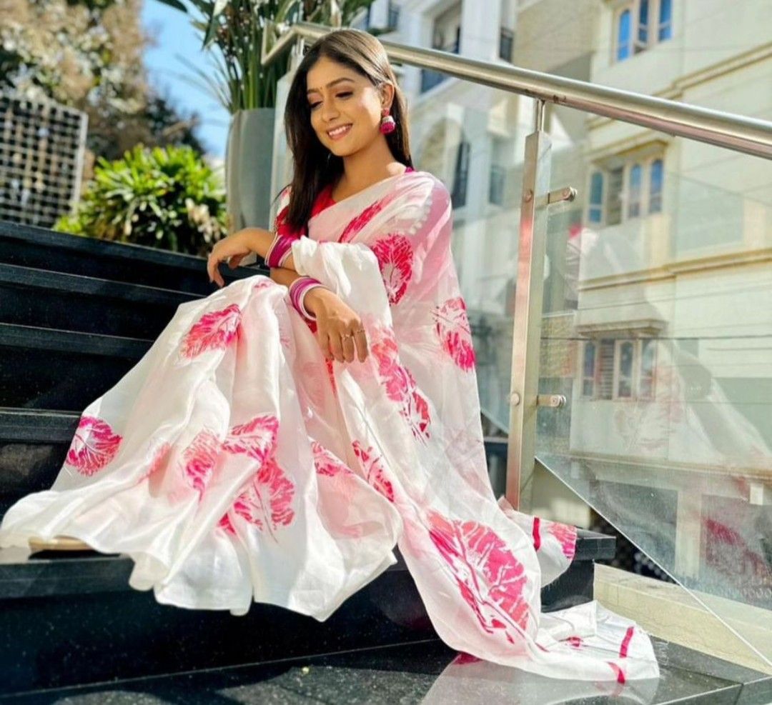 Soft Organza Beautiful print with foil outline allover saree