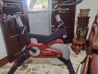 Sole SB700 Stationary Bike 22kg Flywheel Indoor Cycling Spinner Spin 300lbs Capacity Bought 59k Heavy Duty