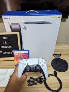 Sony Playstation 5 / PS5 Console Disc Edition